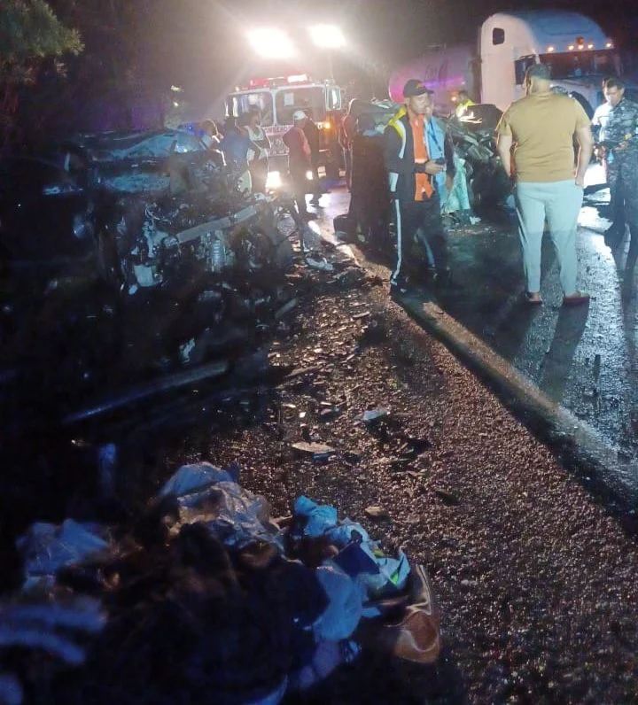 Cinco muertos en un accidente en Bonao RTVD